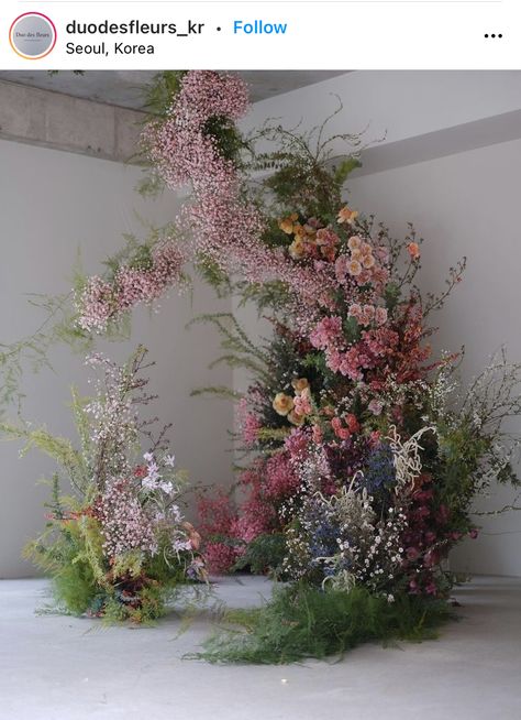 Fall Wedding Arch Ideas Indoor, Over The Top Wedding Flowers, Flower Floor Decoration, Modern Easter Backdrop, Floral Entryway Wedding, Flower On The Wall, Wildflower Floor Arrangement, Mid Atlantic Folklore Wedding, Flowers By Ford