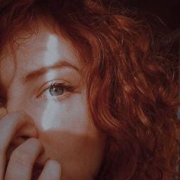 Red Hair And Green Eyes, Yennefer Of Vengerberg, Lily Evans, Modern Disney, Jolie Photo, Ginger Hair, Character Aesthetic, Green Eyes, Lany