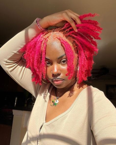 Coloring Locs, Pink Locs, Loc Colors, Dyed Locs, Dyed Dreads, Colored Locs, Dreads Girl, Short Locs Hairstyles, Quick Natural Hair Styles