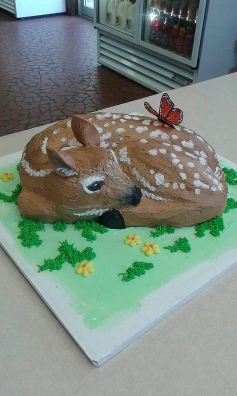 Fawn cake. Fawn Cake, Deer Cake, Nature Cake, Deer Cakes, Teen Nails, Eat Pray, Vintage Cake, Pretty Cakes, Party City