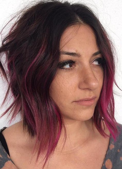 40 Pink Hairstyles: Pastel Colors, Pink Highlights, Blonde and Pink Hair Ideas Brown And Pink Hair, Pelo Color Vino, Pink Hairstyles, Androgynous Haircut, Underlights Hair, Short Dark Hair, Ombré Hair, Hair Color Pink, Beauty Inspo