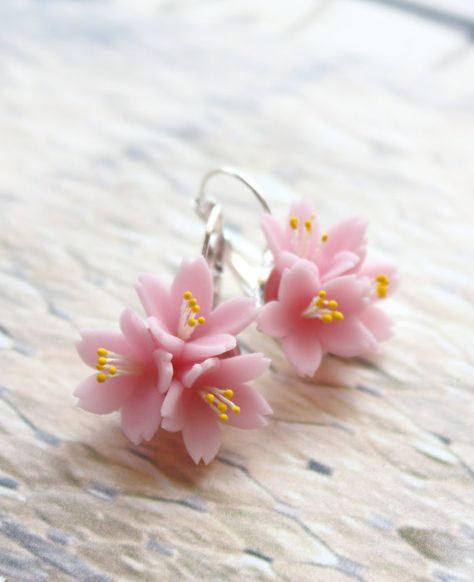 Cherry Blossom Clay Earrings, Clay Cherry, Cercei Din Lut Polimeric, Tutorial Polymer Clay, Clay Art For Kids, Polymer Clay Flower Jewelry, Polymer Clay Tools, Polymer Clay Diy, Polymer Clay Jewelry Diy