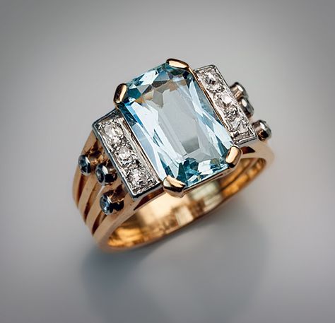 Art Deco Rings - Vintage Aquamarine and Diamond Ring - Antique Jewelry | Vintage Rings | Faberge Eggs Russian Ring, Bijoux Art Nouveau, Faberge Eggs, Aquamarine Jewelry, Aquamarine Rings, Deco Jewelry, Color Stone, Diamond Gold, Ring Women