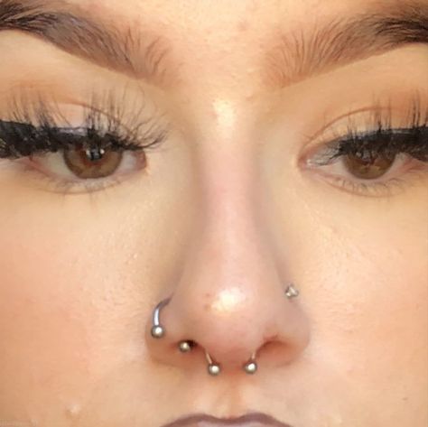 Both Sides Of Nose Pierced And Septum, Septum In Nostril, Septum Piercing Long Nose, 2 Nose Piercings On Each Side And Septum, Double Nose Piercing Different Sides With Septum, Nose Peicerings Septum, Nose Piercing Both Sides And Septum, Nose Piercing Septum And Side, Septum Und Nostril