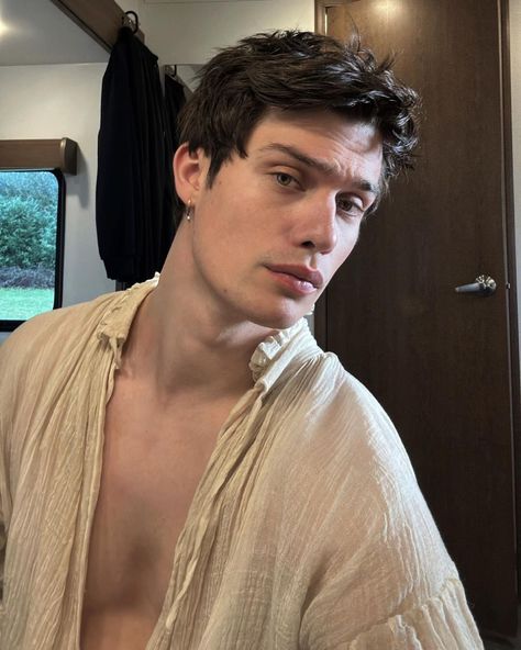 Nicholas Galitzine, A Man, Mirror, Instagram