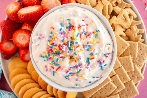 Easy Funfetti Dip Confetti Dip With Cream Cheese, Fun Fetti Dip, Confetti Dip, Funfetti Dip, Brownie Batter Dip, Easy Dessert Dips, Dip With Cream Cheese, Chocolate Chip Dip, Cream Cheese Butter