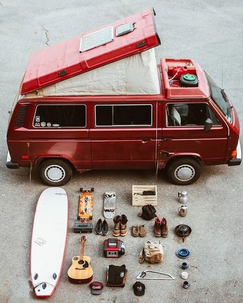 308 Pics From 'Project Van Life' Instagram That Will Make You Wanna Quit Your Job And Travel The World Vw T3 Camper, Vw T3 Syncro, T3 Bus, T3 Vw, Combi Volkswagen, Sprinter Camper, Campervan Life, Volkswagen Camper, Van Life Diy