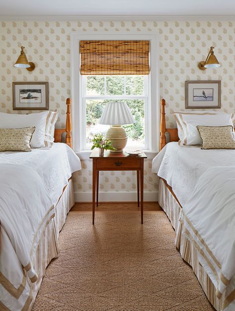 10 Pins : Pinterest Inspiration - Room for Tuesday Blog Twin Beds, Twin Bedroom, Cottage Bedroom, Style Deco, Best Interior Design, Guest Bedrooms, Best Interior, Guest Bedroom, Interior Design Inspiration