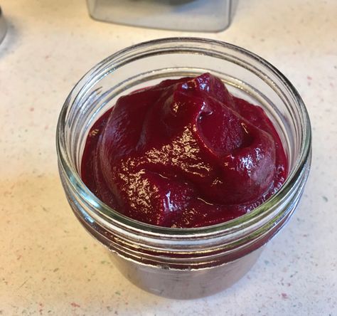 Beet Ketchup Recipe, Aip Spices, Beet Ketchup, Veggie Hot Dog, How To Make Beets, Aip Vegan, Nightshade Free Recipes, Ketchup Recipe, Beet Recipes