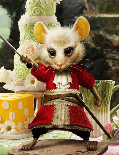 The Dormouse - Alice in Wonderland Wiki Dormouse Alice In Wonderland, Steampunk Alice In Wonderland, Alice In Wonderland Poster, Alice In Wonderland Characters, Mia Wasikowska, Alice In Wonderland Costume, Wonderland Costumes, Alice In Wonderland Theme, Film Disney