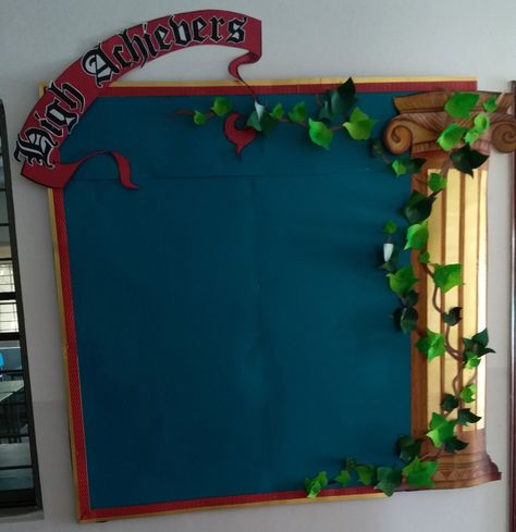 Parents Teacher Meeting Decoration Ideas, Notice Board Decoration Ideas School, Notice Board Decoration Ideas, Softboard Ideas, Class Board Decoration, Notice Board Decoration, Mega Projects, Soft Board Decoration, Class Board