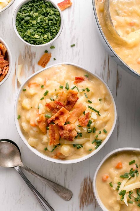 Simply Perfect Gluten-free Potato Soup » Wheat by the Wayside Potato Soup Dairy Free Gluten Free, Dairy And Gluten Free Soup, Gluten Free Potato Soup, Dairy Free Potato Soup, Gluten Free Soup Recipes Glutenfree, Cream Of Potato Soup, Potato Soup Easy, Winter Soup Recipe, Favorite Soups