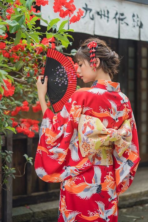 Kimono Portrait, Kimono Pose, Japanese Kimono Women, Kimono Photography, Kimono Photoshoot, Kimono Bathrobe, Kimono Women, Japan Kimono, Photography Inspiration Portrait