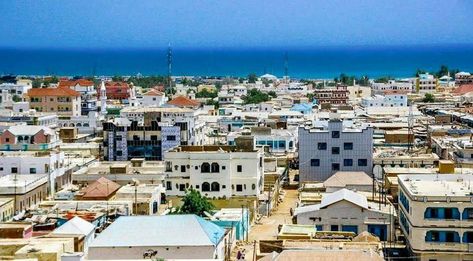 Bosaso, Puntland, Somalia. #Somalia Puntland Somalia, Somali Architecture, Al Qur'an Aesthetic, Bedroom House, Paris Skyline, Cute Wallpapers, Dolores Park, House Plans, Architecture