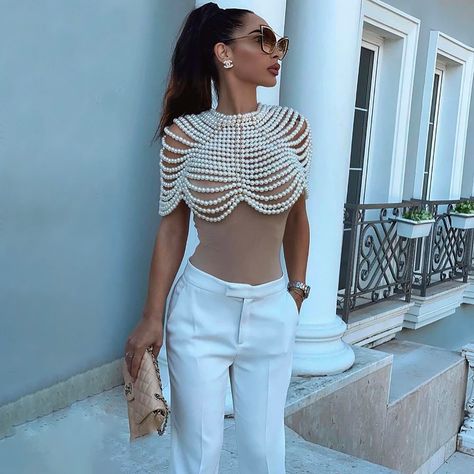 Layered Pearl Necklace, Chain Bra, Shoes For Leggings, White Day, Eyewear Womens, Pearl Choker, How To Look Classy, Favorite Dress, Womens Fashion Trends