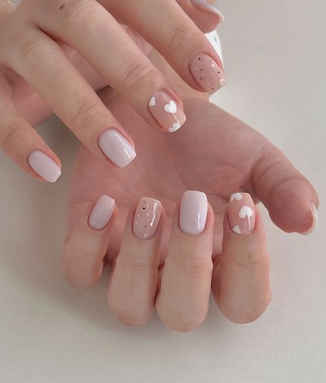 Milky Nails, Simple Gel Nails, Fake Nails With Glue, Popular Nails, Nail Polishes, Artificial Nails, Nail Accessories, False Nails, Simple Nails