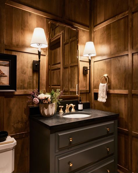 Wood paneling in the bathroom? Absolutely! I am loving dark and moody right now. ⁠⁠ #CoeurDAleneLakeHouse⁠ Architect: Mittman Architect⁠ Builder: @edwardssmithconstruction⁠ Photographer: @johncwoodcock⁠ Wood Panel Bathroom, Manor Aesthetic, Luxury Powder Room, Build Dream Home, Masculine Bathroom, Paint Guide, Powder Room Wallpaper, Primary Suite, Dark Wood Stain