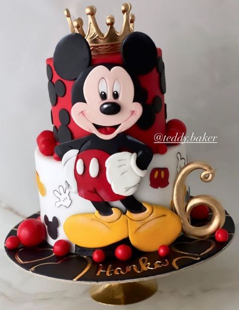 Mickey Mouse Cake For Boys, Mickey Mouse Torte, Whimsical Birthday Cake, Bolo Do Mickey Mouse, Mickey Birthday Cakes, Γενέθλια Mickey Mouse, Mickey Mouse Birthday Theme, Miki Fare, Mickey Mouse Birthday Decorations