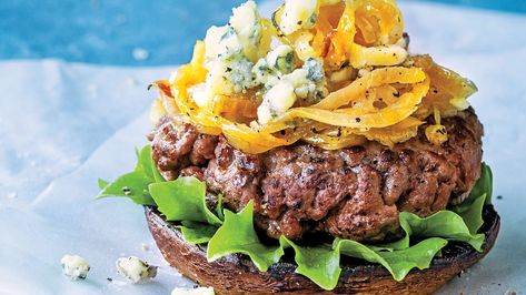 Low-Carb Blue Cheese Burgers - Clean Eating Caramelized Onion Burger, Mushroom Blue Cheese, Blue Cheese Burgers Recipes, Blue Cheese Burger, Portobello Mushroom Caps, Mushroom Blue, Clean Dinner Recipes, Blue Cheese Recipes, Blue Cheese Burgers