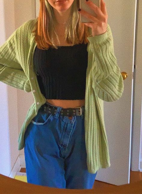 Cute Outfits With Cardigans, Outfits With Cardigans, Summer Outfit Style, Cardigan Verde, Cardigan Outfits, Style Clothes, Outfit Style, Types Of Fashion Styles, Summer Outfit