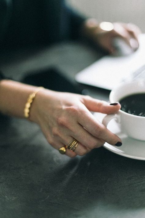 Wedding Day Gifts, Jewelry Photoshoot, Rough Crystal, Jewelry Lookbook, Jewelry Photography, Pink Ring, 가을 패션, Diy Schmuck, Cup Of Coffee