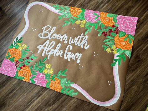 Absolutely love this one!!🌸🌟🩷 #flowers #banner #banners #brownpaperbanner #butcherbanner Flower Sorority Banner, Sorority Banner, Creative Banners, Brown Paper, Sorority, Banners, Love This, Arts And Crafts, Flowers