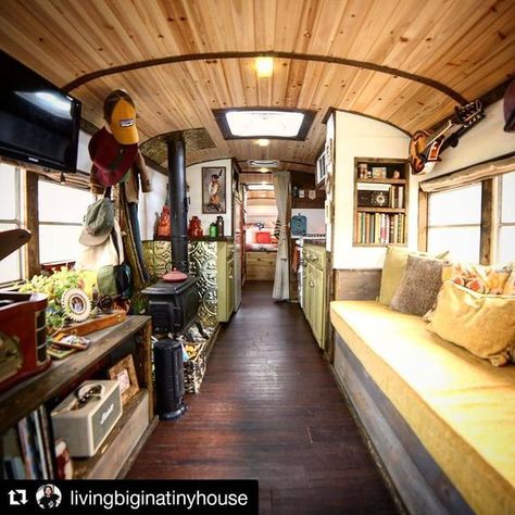 Thanks @livingbiginatinyhouse for the great shot!! We can't wait to see more and catch up with you guys later this week at the @tinyhousejamboree . . . #Repost @livingbiginatinyhouse (@get_repost) ・・・ The @schooloflifebus is on of my favorite #skoolie conversions yet. Can't wait to show you the video tour of this amazing home on wheels! ❤️ #tinyhouse #tinyhome #schoolbus #schoolbusconversion Mini Skoolie, Hippy Bus, Skoolie Ideas, Skoolie Life, Bus Remodel, Truck Conversion, Skoolie Conversion, Boho Camper, School Bus Tiny House