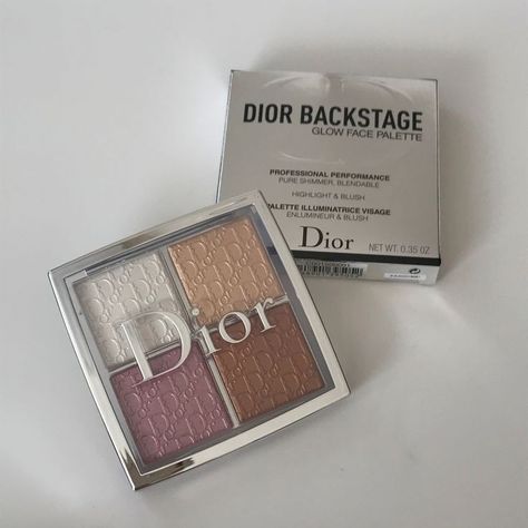 Dior Backstage Glow Face Palette, Dior Products, Kawaii Hair Clips, Dior Cosmetics, Dior Backstage, Dior Girl, Face Glow, Makeup Nails Designs, Japanese Cosmetics