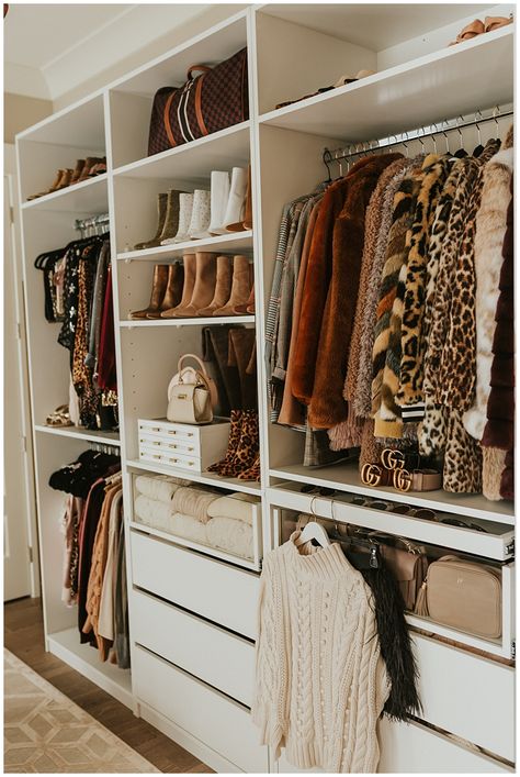 4 Tips For Organizing Your Closet, New Orleans Blogger, Fashion Blogger, Women’s Fashion, New Orleans, Nola Blogger, Louisiana Blogger,  Haute Off The Rack, Fashion Blogger, Fall Fashion, Lifestyle Blogger, Instagram Picture Ideas, Cute Sweaters, Closet Organization ideas,Closet Organization, Room Organization, Closet Goals, Closet Designs, Closet Ideas,  Home Organization, Shoe Collection, Walk in Closet, Master Closet, Master Closet Ideas, Master Closet Organization, Handbag Storage, Fur Coat, Diy Dressing, Organizing Walk In Closet, Master Closet Organization, How To Organize Your Closet, Coat Closet Organization, Organized Closet, Closet Hacks Organizing, Storage Room Organization, Walk In Closet Design