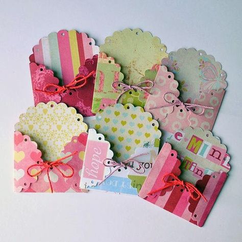 Scrappy Hollow: EMBELLISHMENTS FOR SCRAPBOOKING PAGES Candy Card, Embellishment Diy, Card Embellishments, Candy Cards, Scrapbooking Embellishments, Scrapbook Embellishments, Gift Card Holder, Paper Projects, Scrapbook Cards