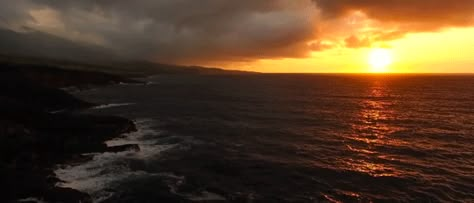 Landscape Gif Aesthetic, To Be Continued Aesthetic, Gif Scenery Aesthetic, Soothing Gifs, Tropical Gifs Aesthetic, Gif Header, Sea Gif Aesthetic Anime, Banner Gifs, Morning Gifs