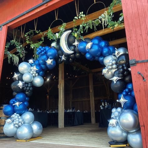 Under the stars ✨💫 A perfect night for a wedding 🌙! Loved setting up these displays @brooksholmweddingbarn ! Thank you so much @hartman_ashlee for having us! Shout out to @miss.kay_xo for being the best assistant, and photographer ever, love you for life ❤️ #wedding #weddingunderthestars #nighttime #moonsandstars #buffaloballoons #wny #wnyballoons #716balloons #balloonsofbuffalo Moon And Stars Balloon Arch, Night Under The Stars Theme Prom, Space Balloon Arch, Prom Themes Starry Night, Under The Stars Theme, Formal Themes, Under The Stars Decorations, Nye 2025, Prom Venues