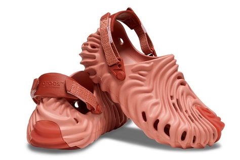 Salehe Bembury Crocs Return in "Sasquatch" Black | HYPEBAE Salehe Bembury Crocs, Bembury Crocs, Crocs Pollex Clog, Salehe Bembury, Crocs Pink, Nylons Heels, Crocs Shoes, Ergonomic Design, Strap Heels