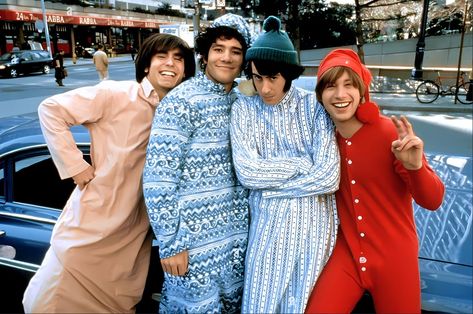 The Monkees - Daydream Believer ( 1967) Check more at https://top.vietut.com/7e5152f1216c18b/ Daydream Believer, The Monkees, Music Artist, Music Artists, Music, Quick Saves