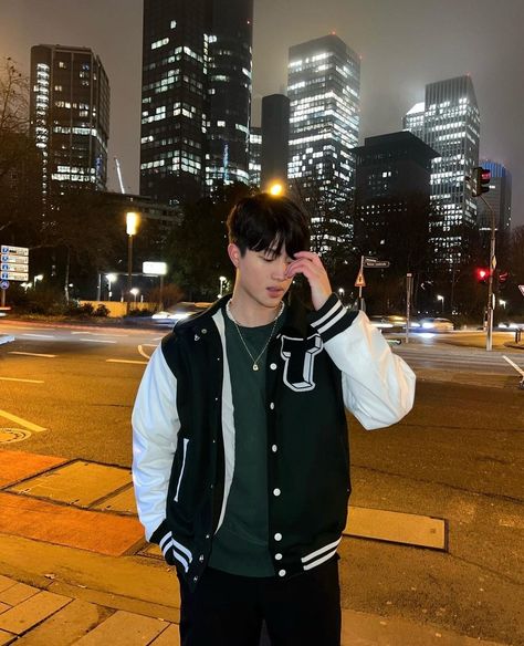 Varsity Jacket Outfit Aesthetic Korean, Varsity Jacket Outfit Korean Men, Varsity Jacket Outfit Mens, Designer Presentation, Mens College Fashion, Varsity Jacket Style, Shadow Pics, Baseball Jacket Outfit, Fashion Cowok