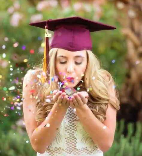 cap & gown glitter blow Glitter Senior Pictures, Cap And Gown Senior Pictures, Glitter Graduation Cap, Graduation Board, Blowing Glitter, Cute Senior Pictures, Cap And Gown Photos, Cap And Gown Pictures, Gown Photography