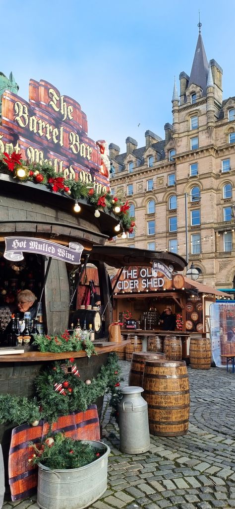 Christmas In Liverpool, Uk Christmas Aesthetic, Liverpool Christmas Market, Liverpool Aesthetic, Christmas Market Aesthetic, Euro Aesthetic, Liverpool Christmas, Places To Visit In December, Christmas Moodboard