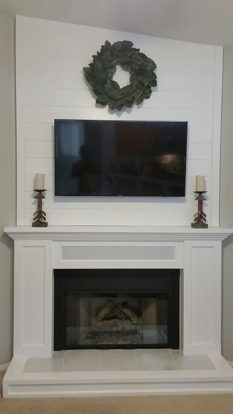 Soundbar recessed into fireplace mantle? Needs ideas, opinions, etc.. | AVS Forum Beach Fireplace, Tv Above Fireplace, Speaker Repair, Fireplace Update, Living Room Mantel, Fireplace Tv Wall, Mantel Design, The Mantle, Fireplace Built Ins