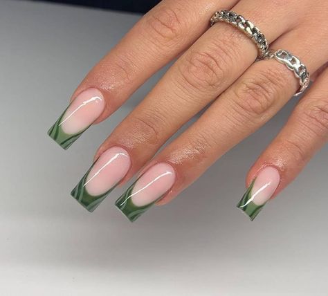 Unghie Sfumate, Green Acrylic Nails, French Tip Acrylic Nails, Her Nails, Acrylic Nails Coffin Short, Square Acrylic Nails, Classy Nails, Pretty Acrylic Nails, Fancy Nails