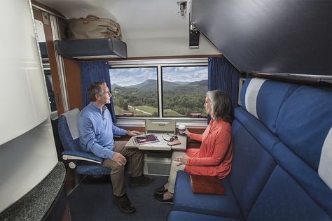 Train Travel Usa, Amtrak Train Travel, Glacier National Park Vacation, Train Vacations, Train Drawing, What Is Sleep, California Zephyr, Amtrak Train, Car Tips