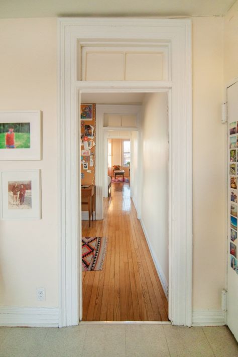 Brooklyn Style Apartment, Railroad Apartment, New York Bedroom, Walnut Wood Floors, Apartment Styles, Narrow Living Room, Brooklyn Apartment, Old Apartments, New York Studio