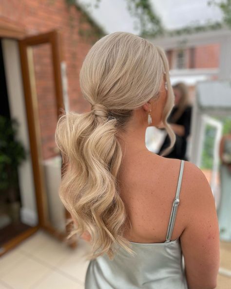 Award Winning Bridal Hair on Instagram: “Swipe for a little video ✨✨✨ I love a bridesmaid pony!” Bridesmaid Pony, Ponytail Bridal Hair, Bridesmaid Ponytail, Blonde Pony, Bridesmaid Hair Inspo, Bridemaids Hairstyles, Pony Hairstyles, Wedding Hairstyles Bridesmaid, Wedding Hair Up