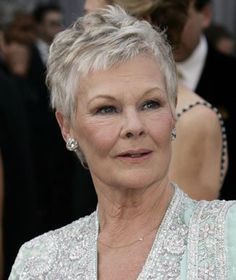 Asymmetrical Hairstyles, Judi Dench, Short Grey Hair, Short Hair Over 60, Helen Mirren, Round Faces, Short Hair Older Women, Quick Hairstyles, Short Hair Styles Pixie