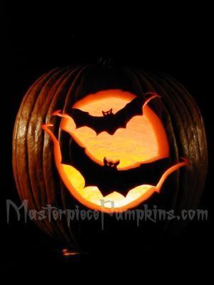 Pumpkin Carving Ideas Bats, Pumpkin Carving Bat, Bat Pumpkin Carving, Small Pumpkin Carving Ideas, Kids Pumpkin Carving, Pumpkin Carve, Cute Pumpkin Carving, Pumpkin Carving Kits, Bat Silhouette