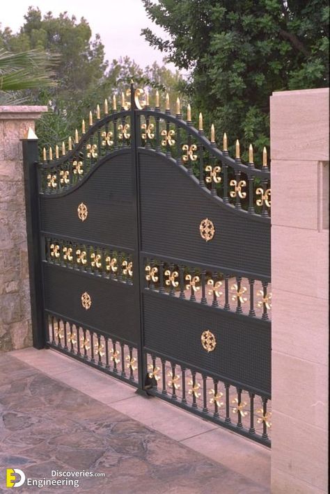 Compound Wall Gate Design, Iron Main Gate Design, Modern Main Gate Designs, Tor Design, Arsitektur Art Deco, Home Gate Design, Gate Wall Design, Gate Designs Modern, Grill Gate Design