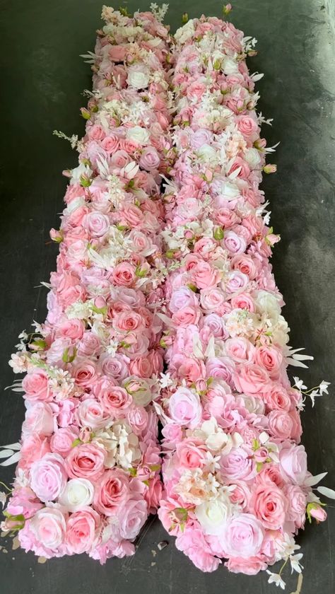 Table Centrepiece Wedding, Flower Arch Wedding, Runner Stairs, Centrepiece Wedding, Wedding Table Centrepiece, Flower Runner, Wedding Floral Arrangements, Rose Flower Arrangements, Flower Garland Wedding