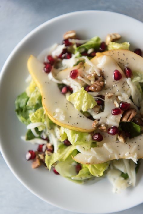 Winter Pear, Pomegranate & Swiss Salad with Poppy Seed Dressing - House of Nash Eats Salad With Poppy Seed Dressing, Poppy Seed Dressing, Pear Salad, Winter Salad, Lettuce Salad, Snacks Für Party, Family Recipe, Poppy Seed, Best Fruits