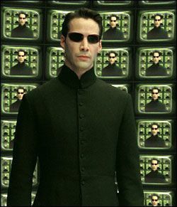 KEANU ❤️ THE MATRIX 💚 Best Love Movies, There Is No Spoon, Lana Wachowski, The Matrix Movie, Matrix Reloaded, Carrie Anne Moss, Four Movie, Inspirational Movies, Face The Music