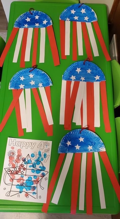 Preschool Flag Activities, America Preschool Theme, Presidents Crafts For Kids, Presidents Day Activities For Toddlers, Presidents Day Crafts For Toddlers, July Preschool Crafts, Presidents Day Crafts For Kids, Kids Arts And Crafts Ideas, Presidents Week