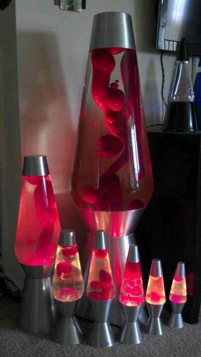 Lava Lamp Collection, Big Lava Lamp, Lamps Boho, Cool Lava Lamps, Boho Plants, Bohemian 70s, Plants Vintage, Lava Lamps, Accent Lamps